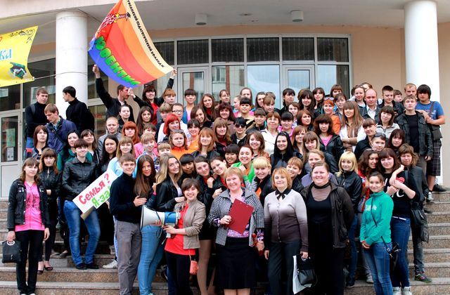 College building and students